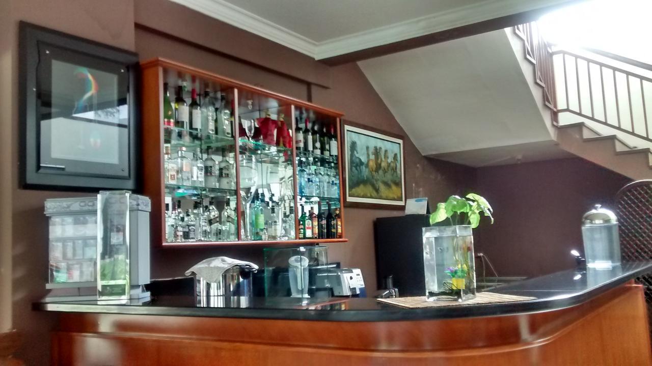 La Oma Hotel Lembang Eksteriør billede
